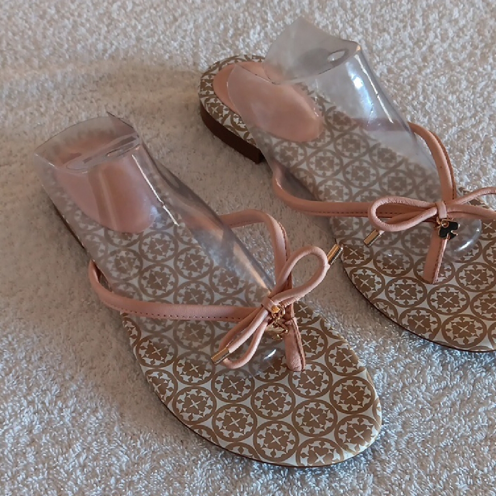 NWOT Kate Spade New York Leather Thong Sandals